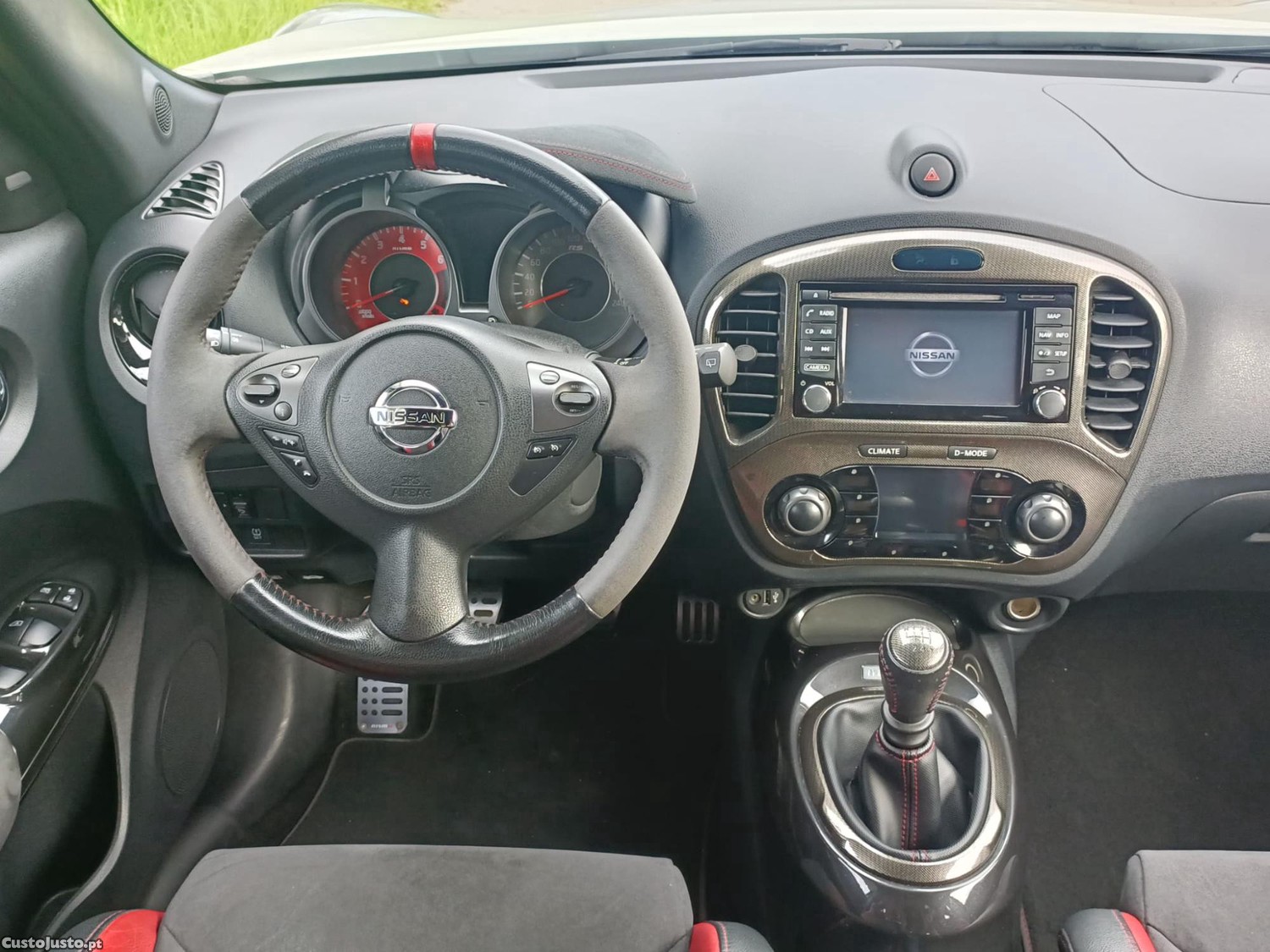 Nissan Juke 1.6 DIG-T Nismo RS P.Recaro — fotografia 3