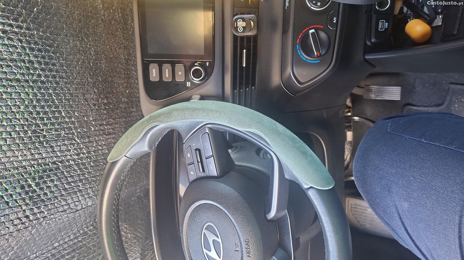 Hyundai i20 1.200 - 23 — photo 3