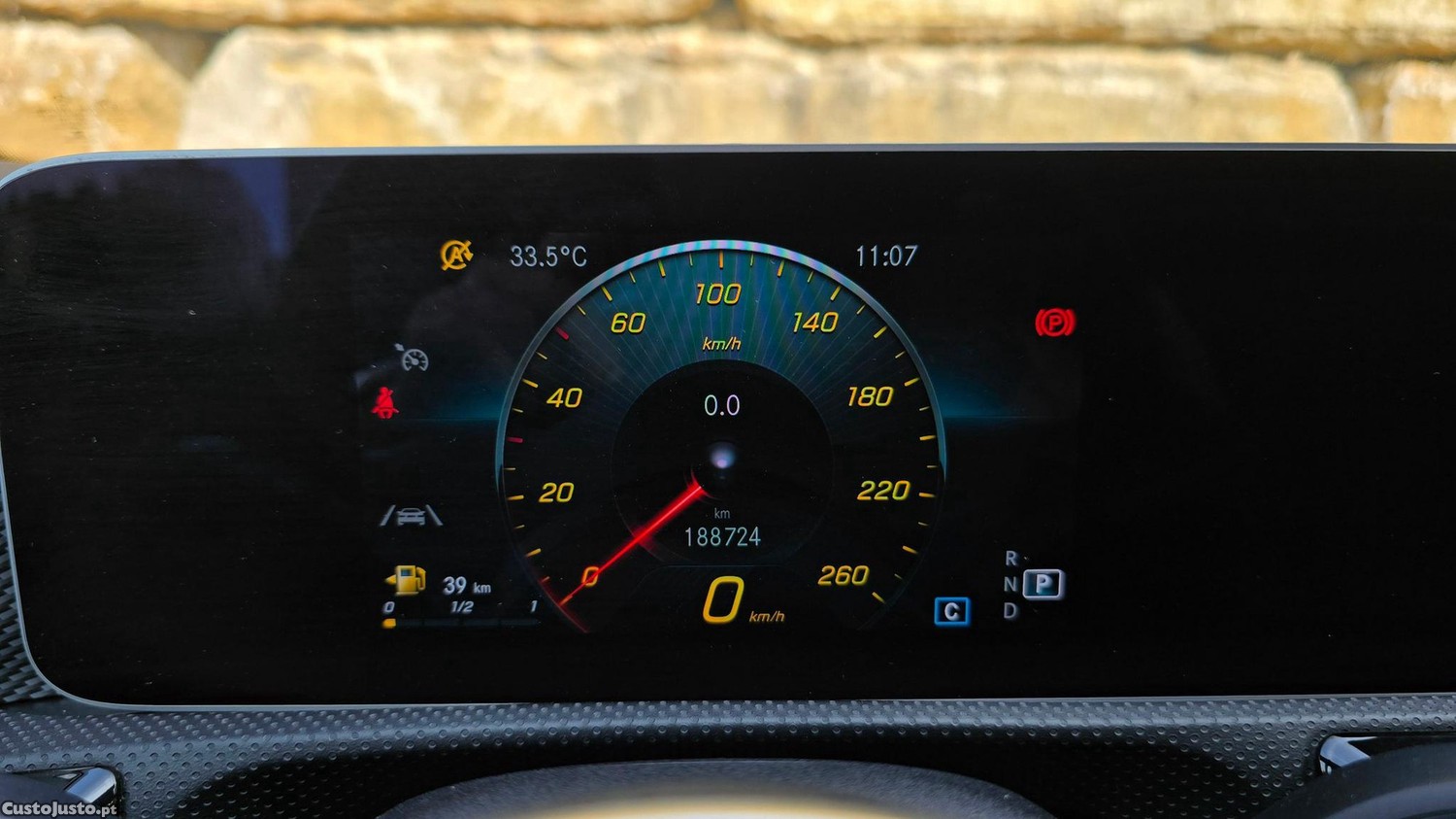 Mercedes-Benz CLA 200 d Shooting Brake — fotografia 13