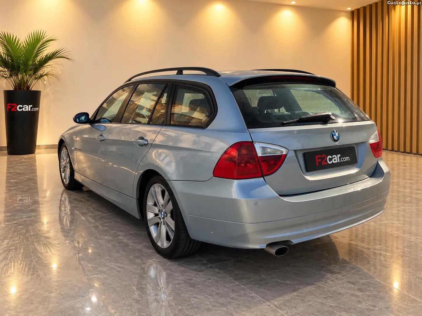 BMW 320 i Edition Exclusive — photo 3