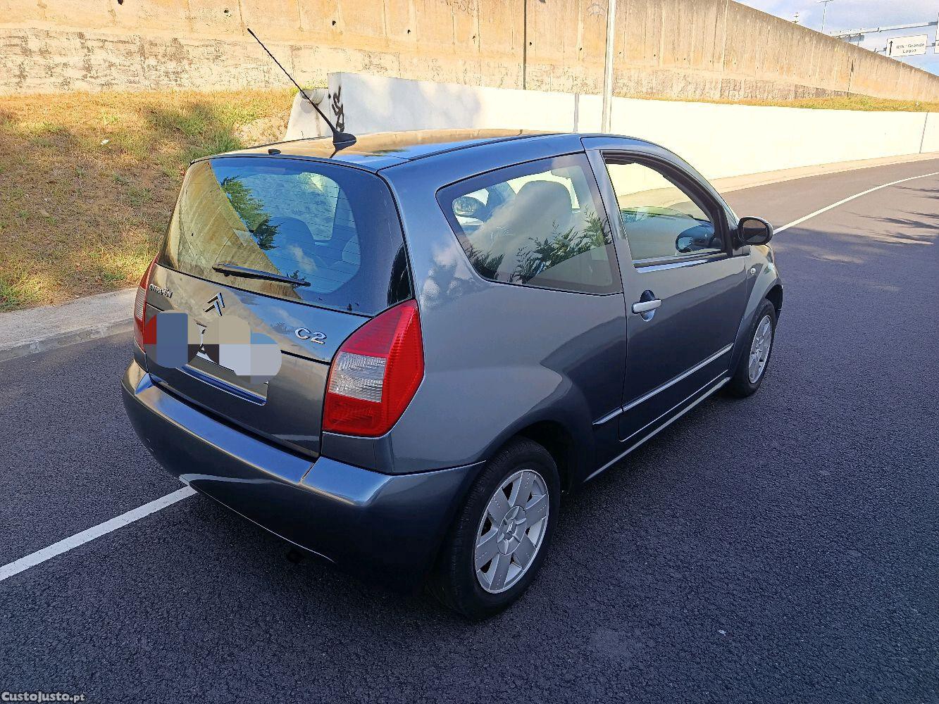 Citroën C2 1.1 - 07 — photo 4