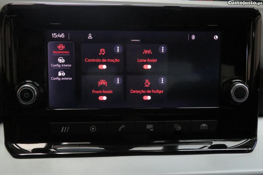SEAT Arona 1.0 TSI Style — fotografia 15