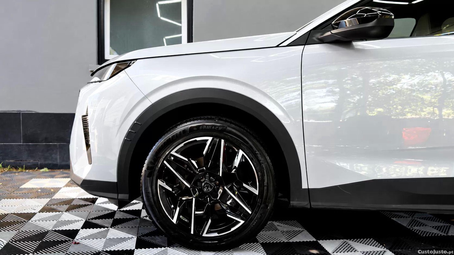 Peugeot 3008 1.2 hybrid allure e-dcs6 - 26 — photo 3