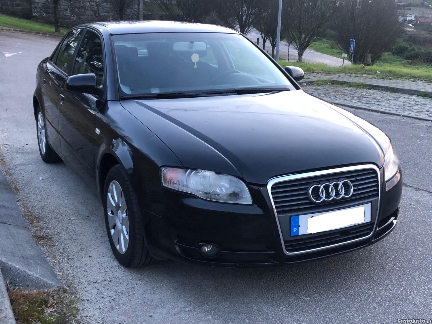 Audi A4 2.0 TDi - 05 — photo 2