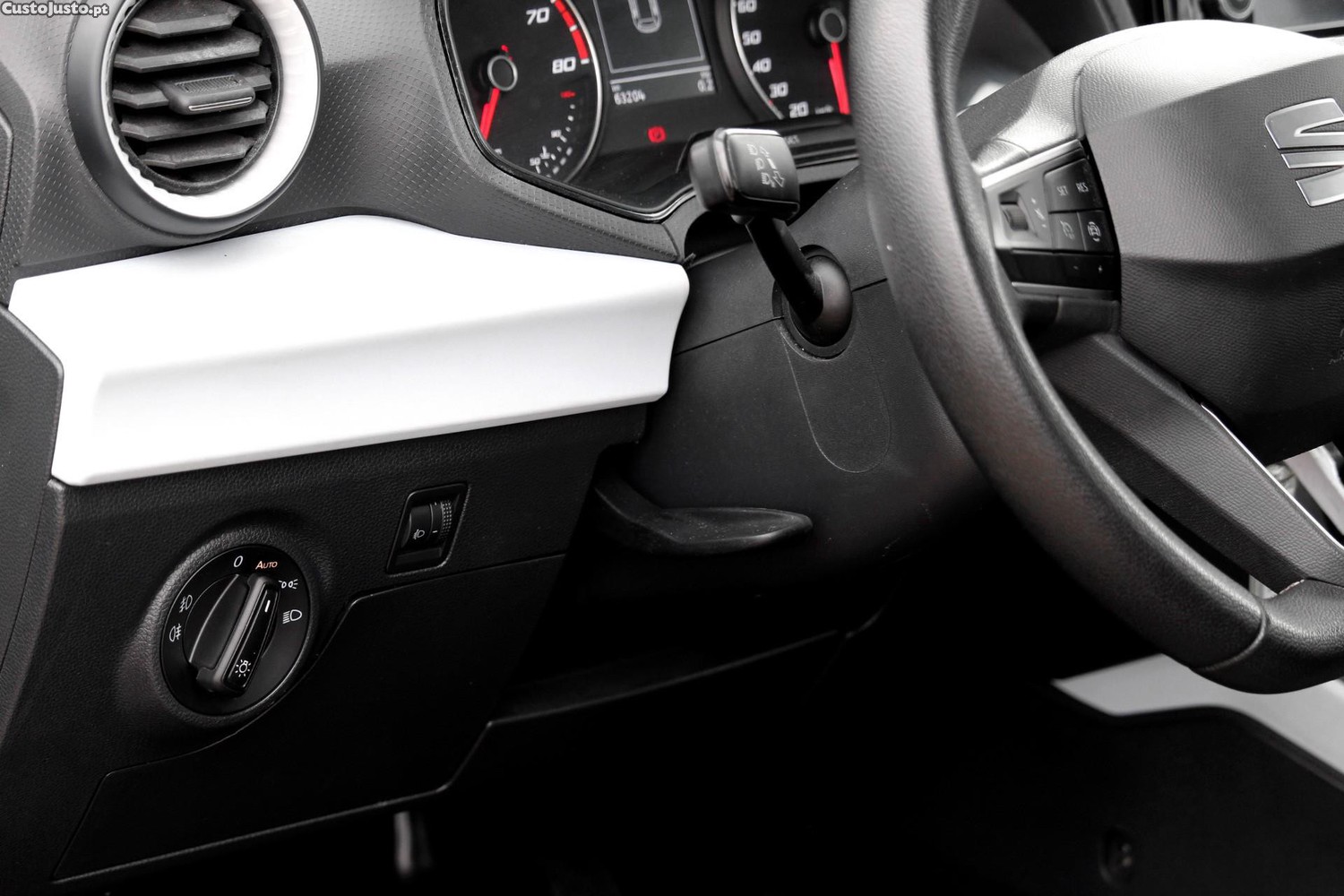 SEAT Arona 1.0 TSI Style DSG — fotografia 16