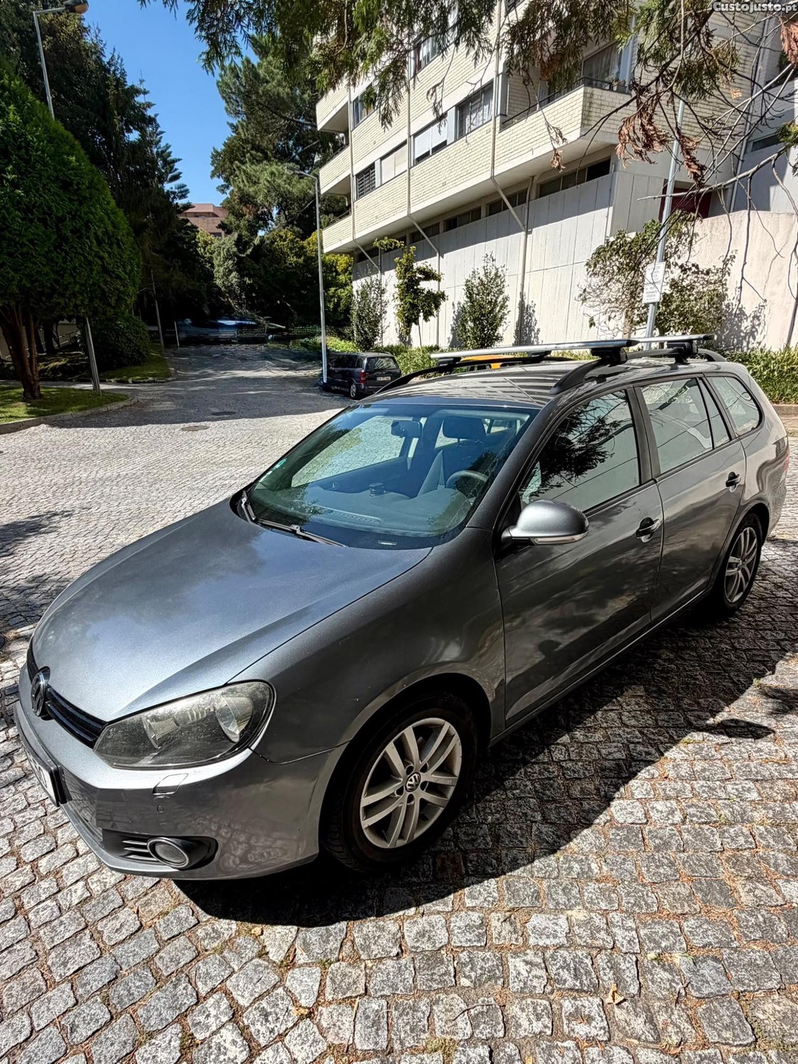 VW Golf 1.6 DTI - 09 — photo 2
