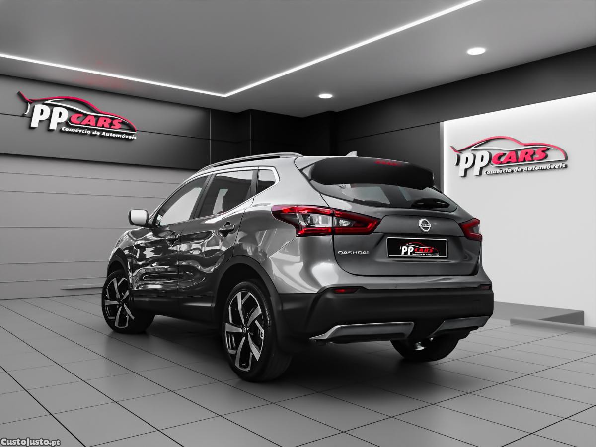 Nissan Qashqai 1.5 dCi N-Connecta J - 18 — photo 3