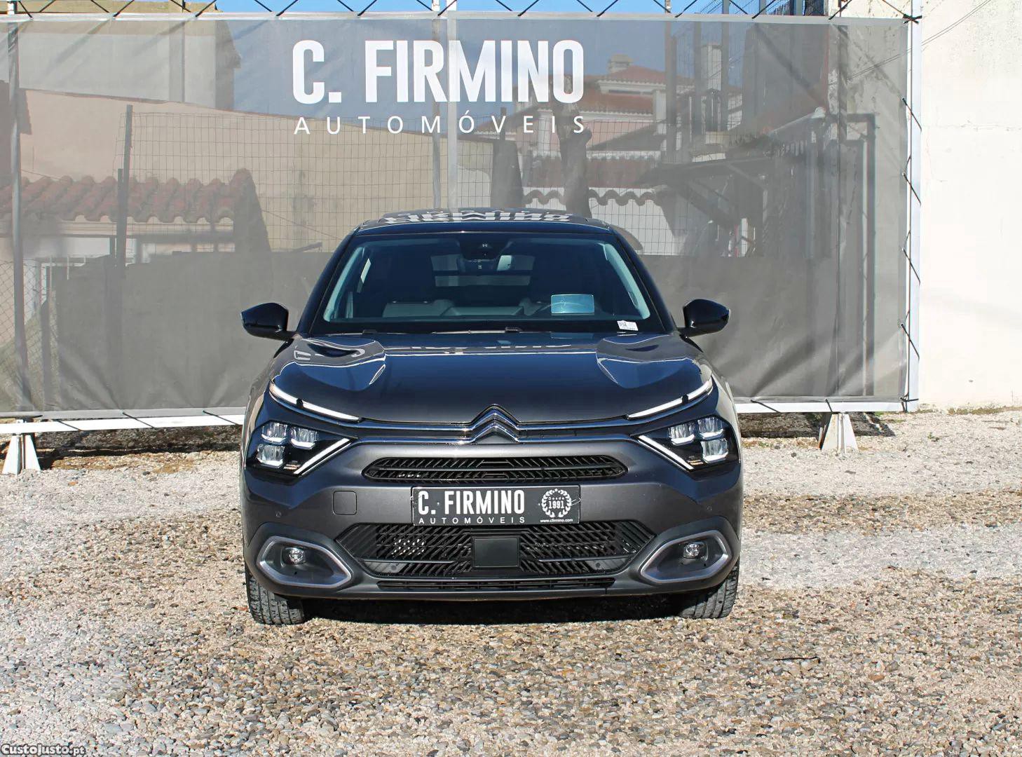 Citroën C4 1.2 puretech shine eat8 - 23 foto 2