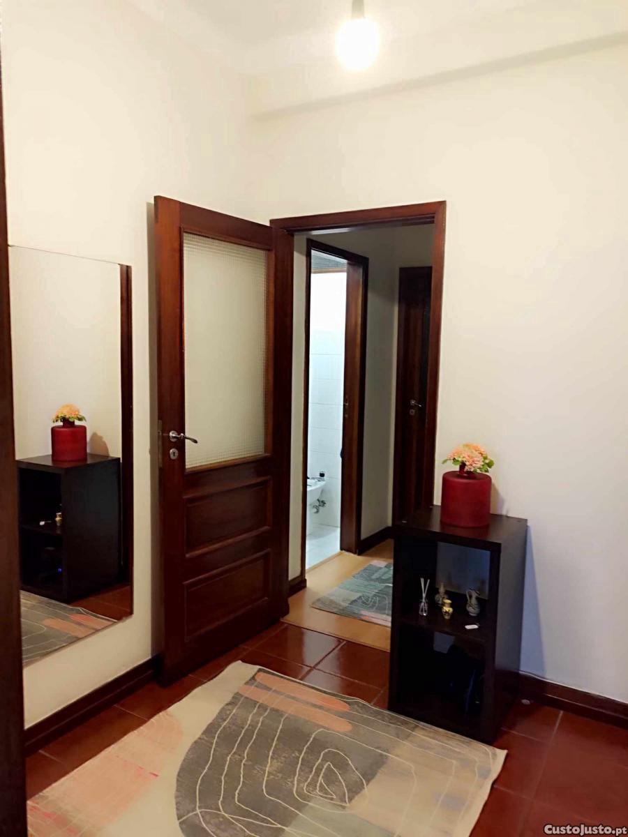Quarto Faculdade Direito