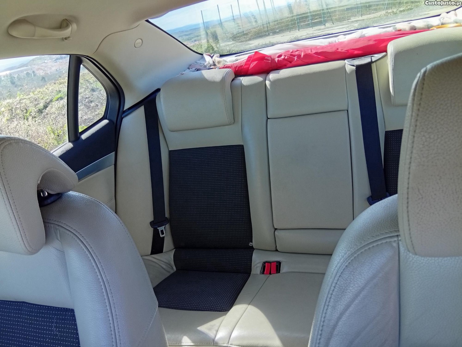 Saab 9-3 1.9 TiD Diesel 150 cv — fotografia 3