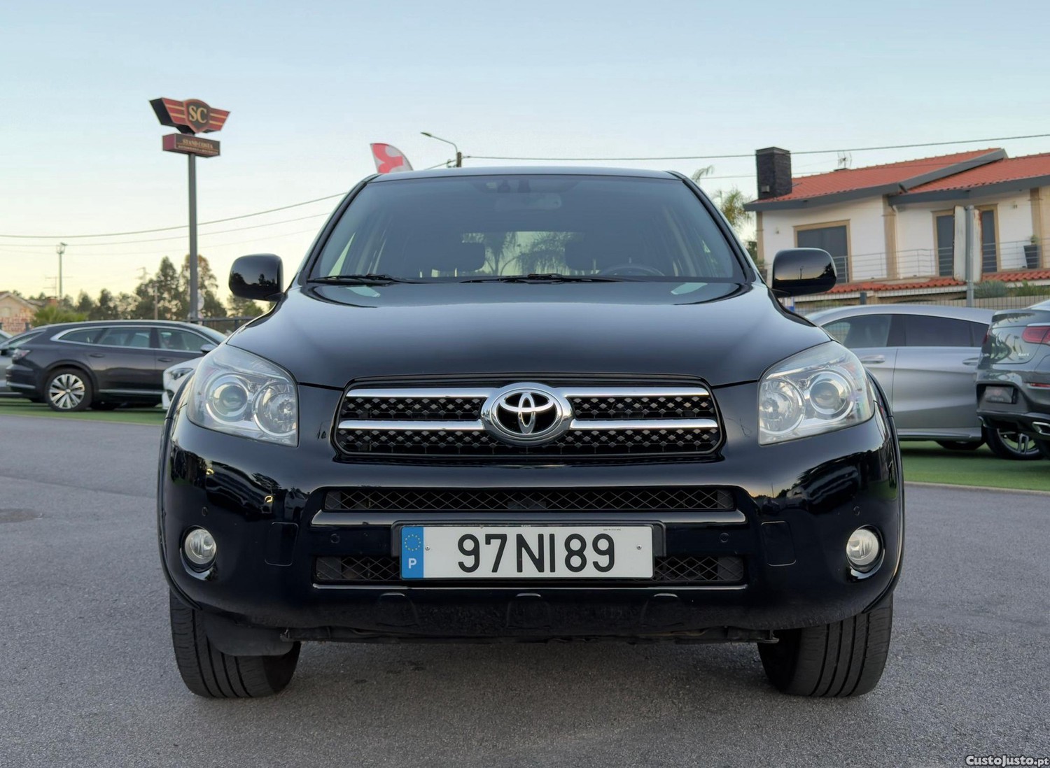Toyota RAV4 2.2 D-4D X — fotografia 17