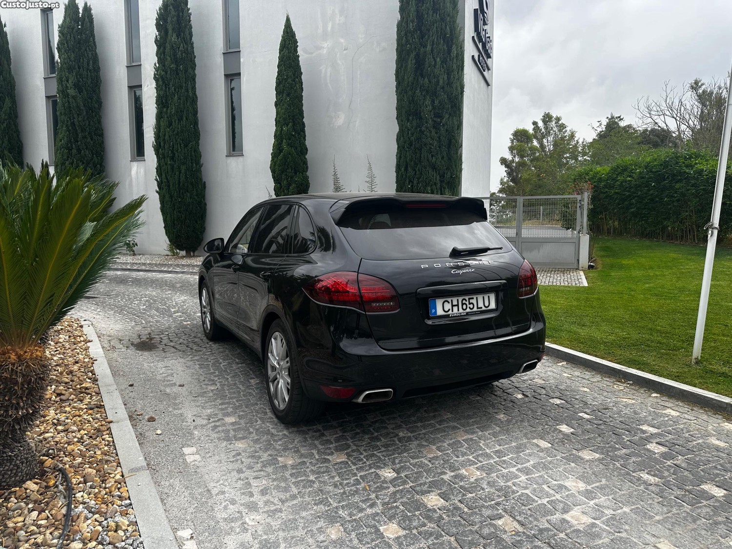 Porsche Cayenne 160kms - 13 — photo 3