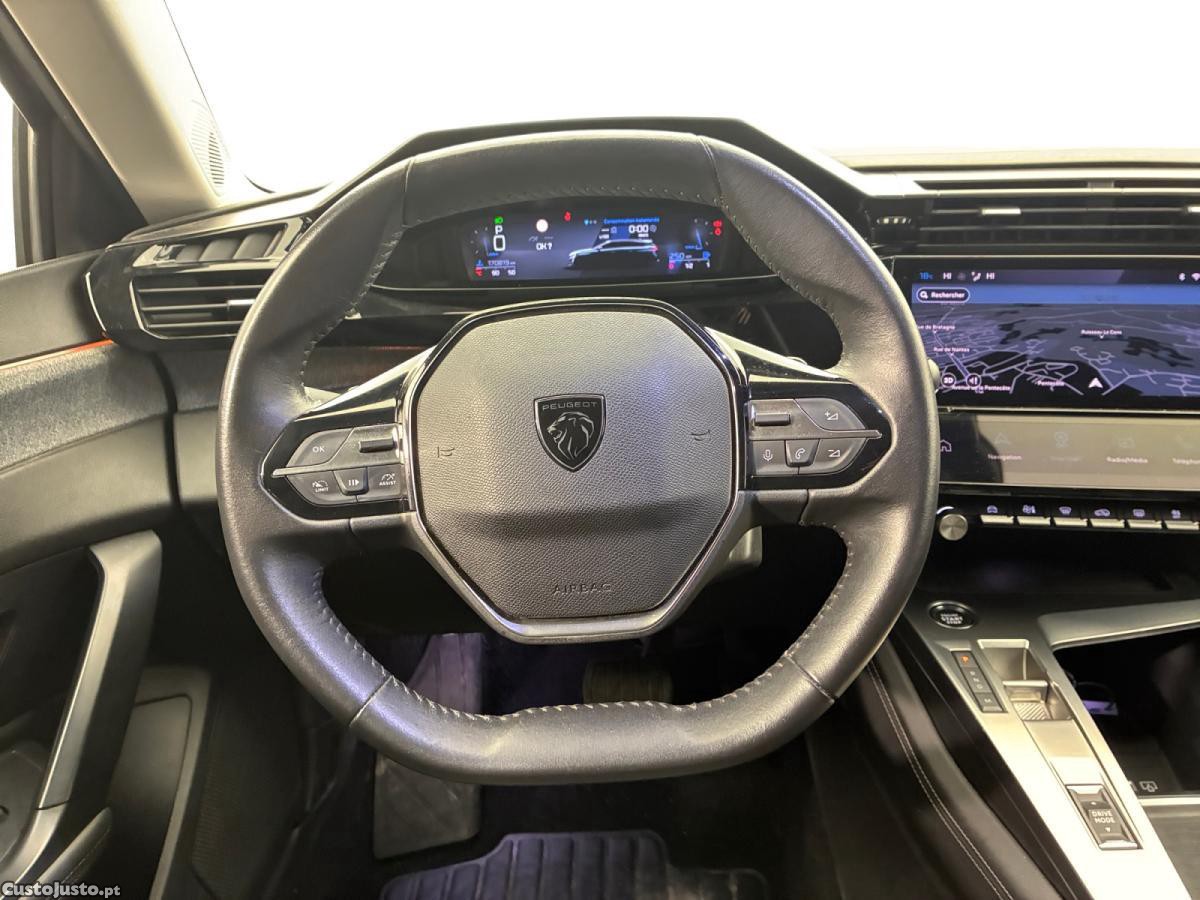 Peugeot 308 SW 1.2 PureTech Allure EAT8 — fotografia 5