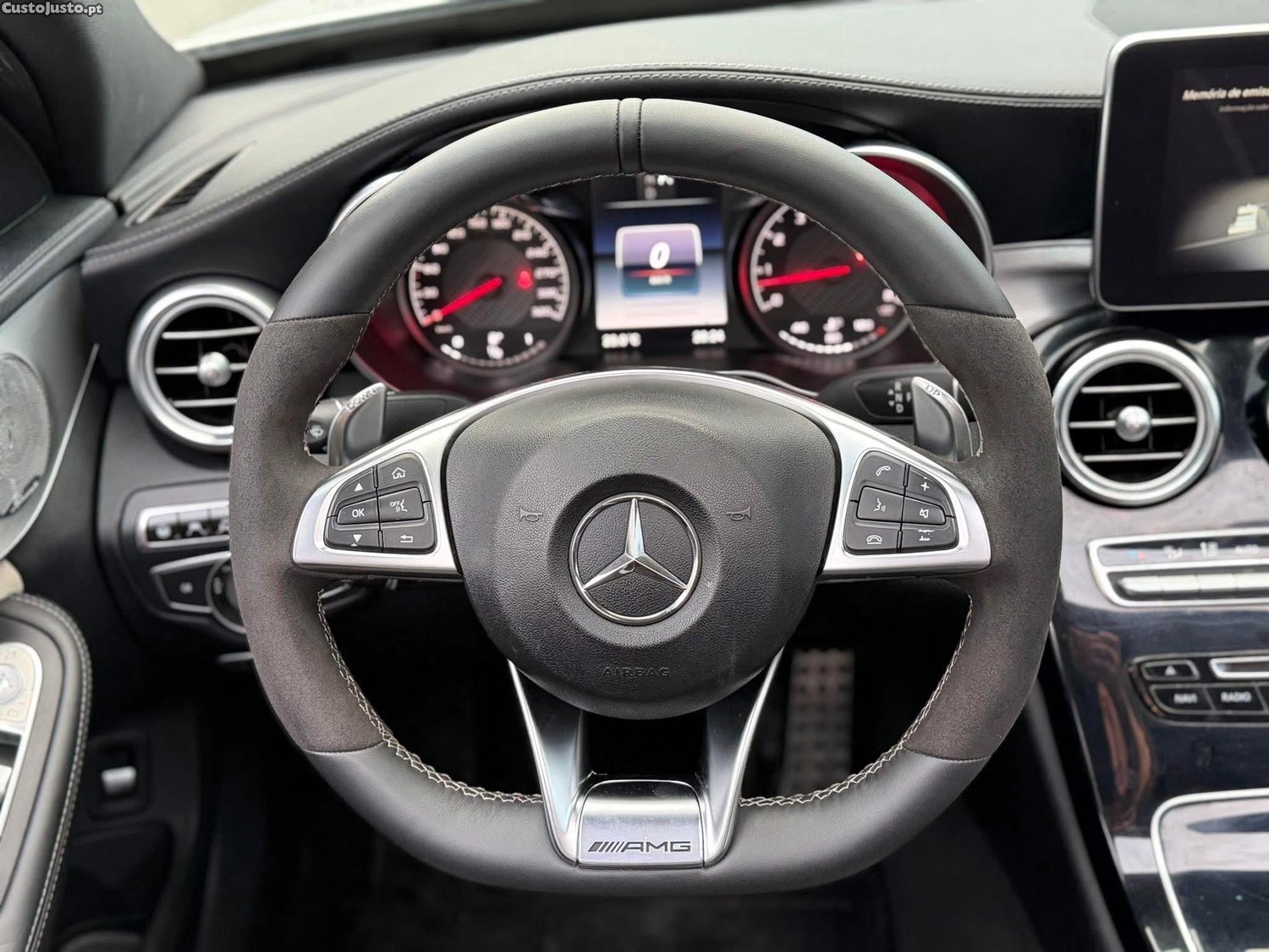 Mercedes-Benz C 63 AMG AMG LINE — fotografia 6