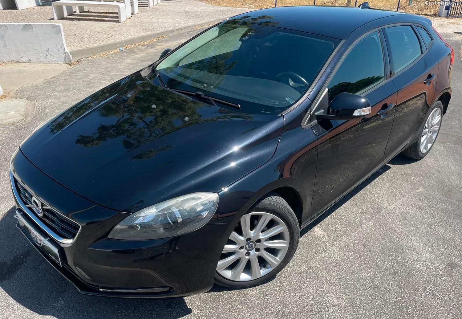 Volvo V40 1.6 D2 Summum Eco — fotografia 16