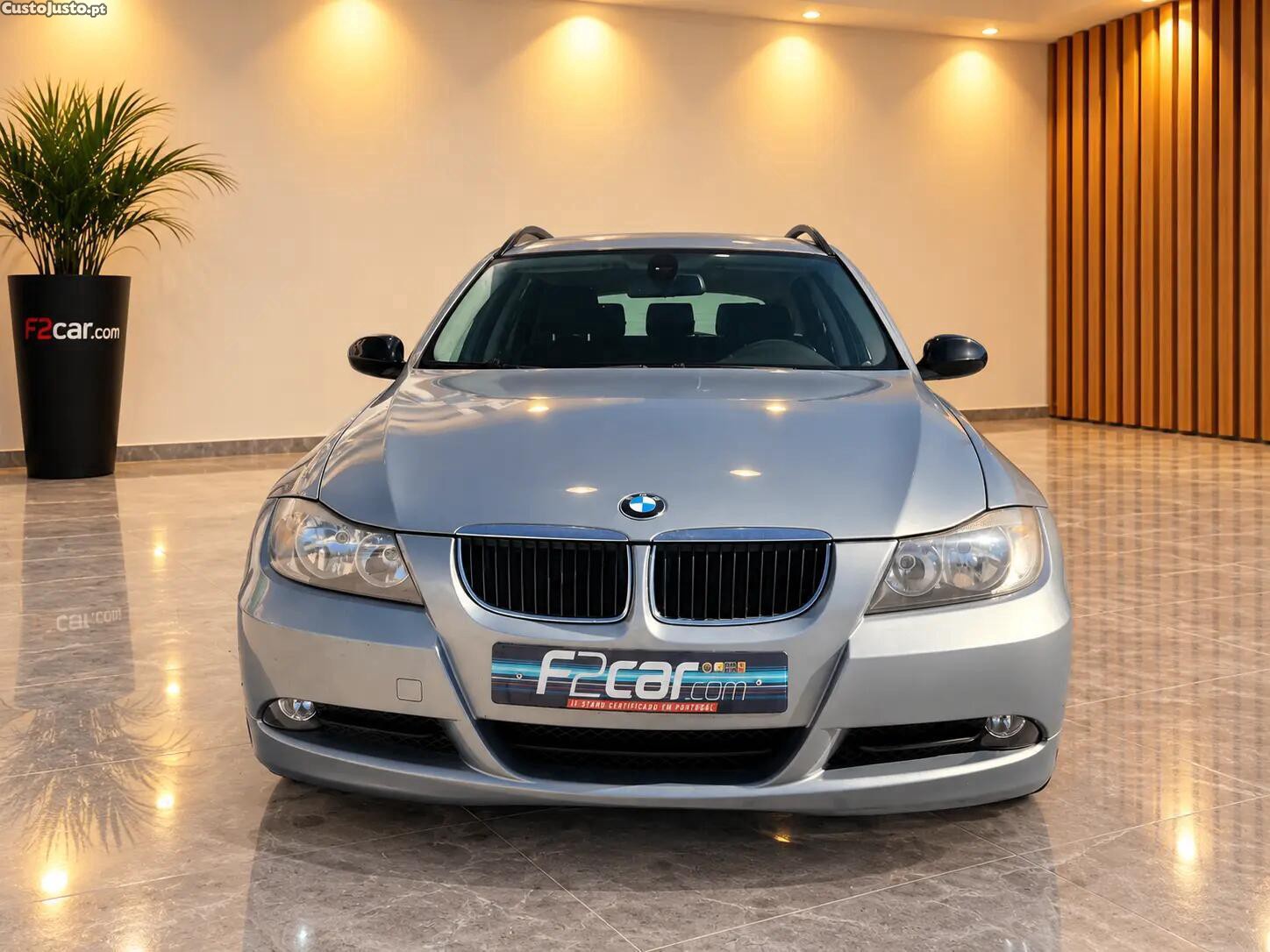 BMW 320 i Edition Exclusive — photo 4