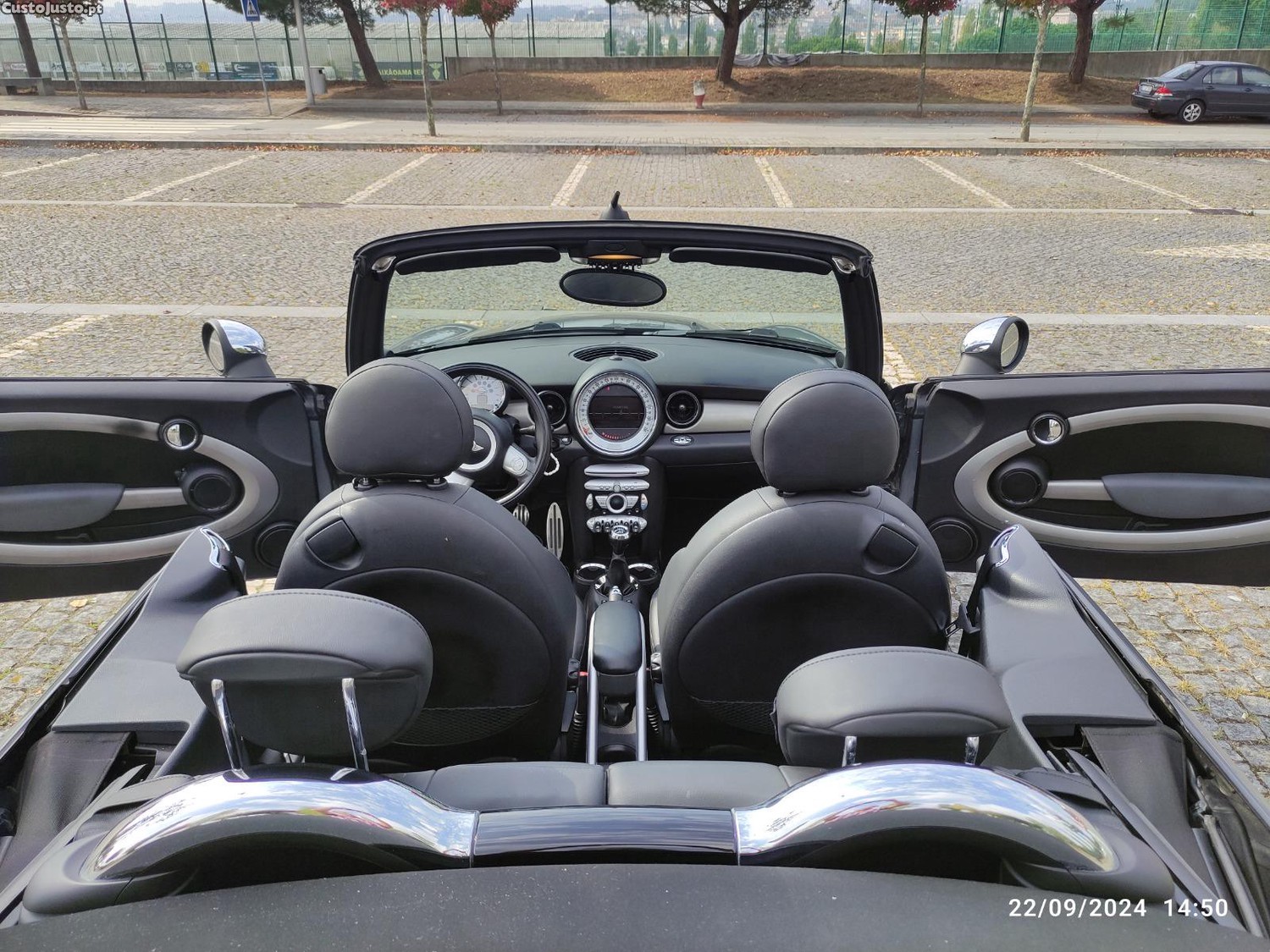 MINI Mini Cooper S Cabrio - 09 — photo 5