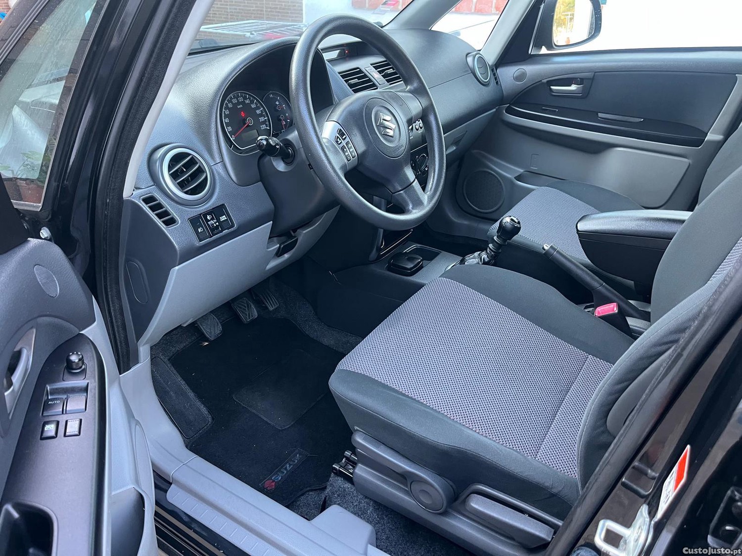 Suzuki SX4 1.6 — fotografia 6