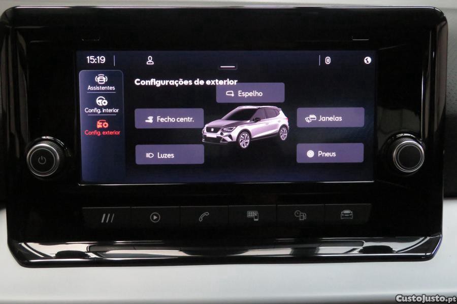 SEAT Arona 1.0 TSI Style — fotografia 14