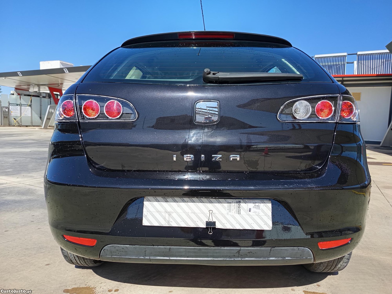 Seat Ibiza 1.2 12 v - 06 — photo 2