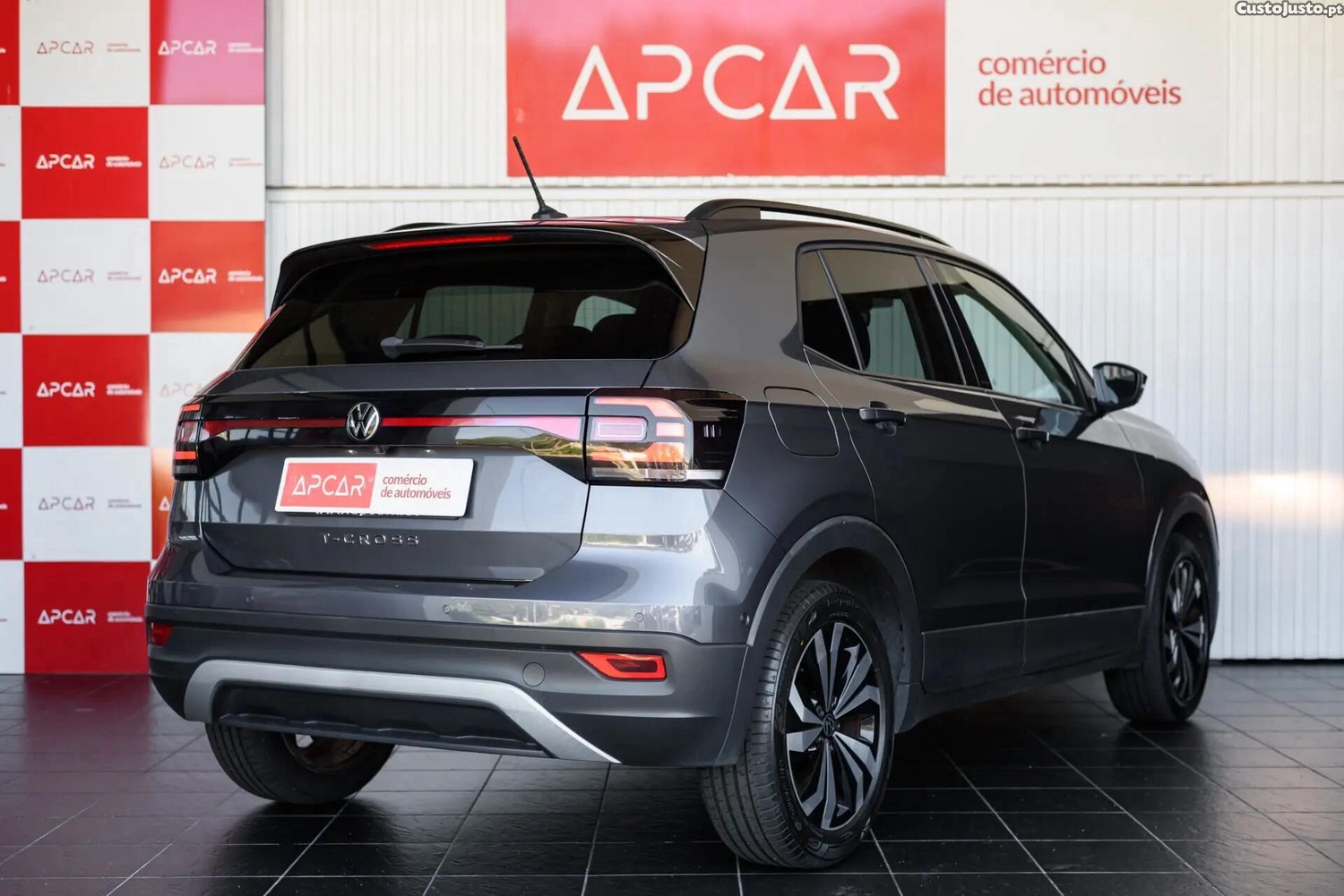 VW T-Cross 1.0 TSI Life - 22 — photo 5