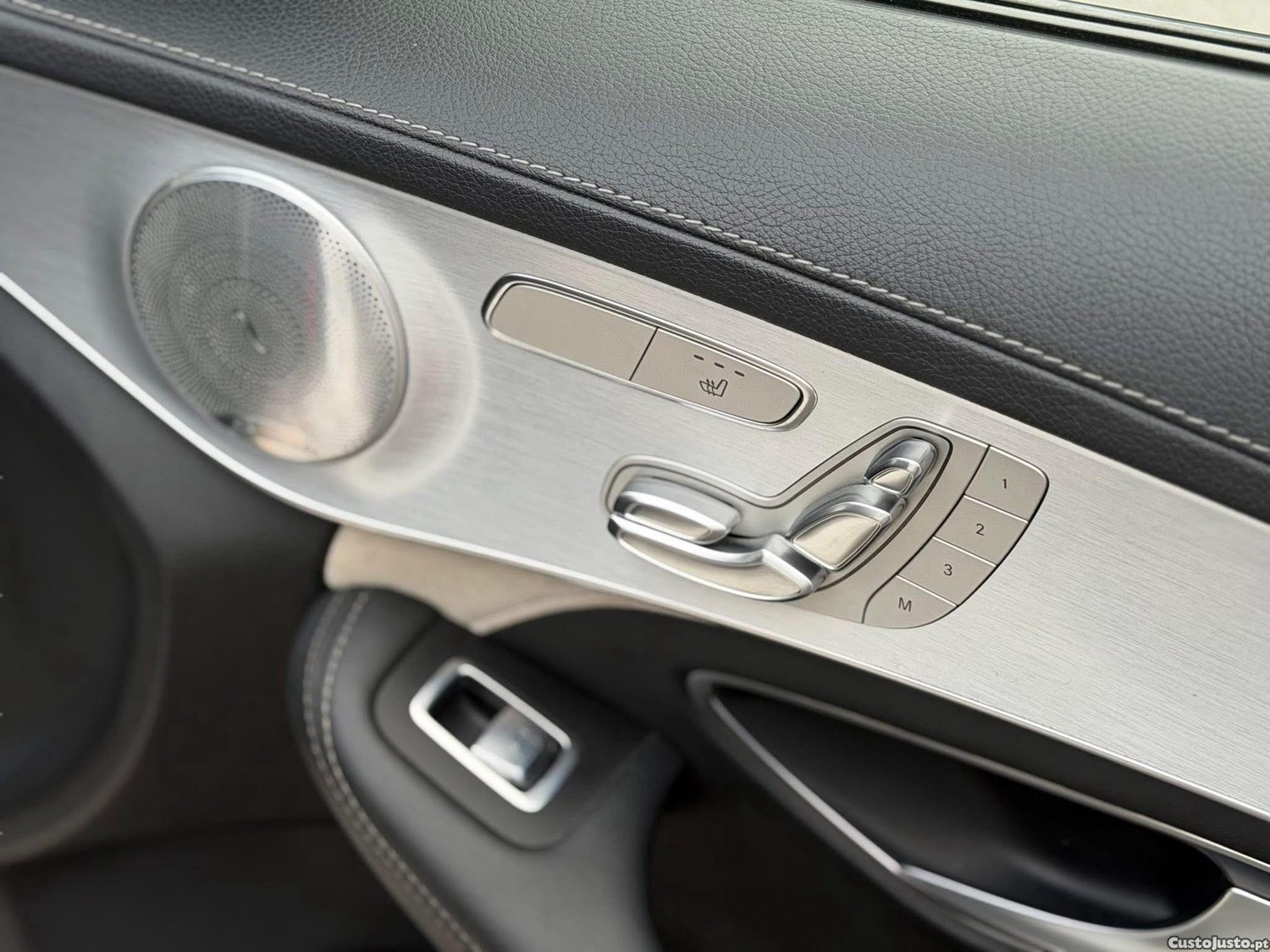 Mercedes-Benz C 63 AMG AMG LINE — fotografia 7