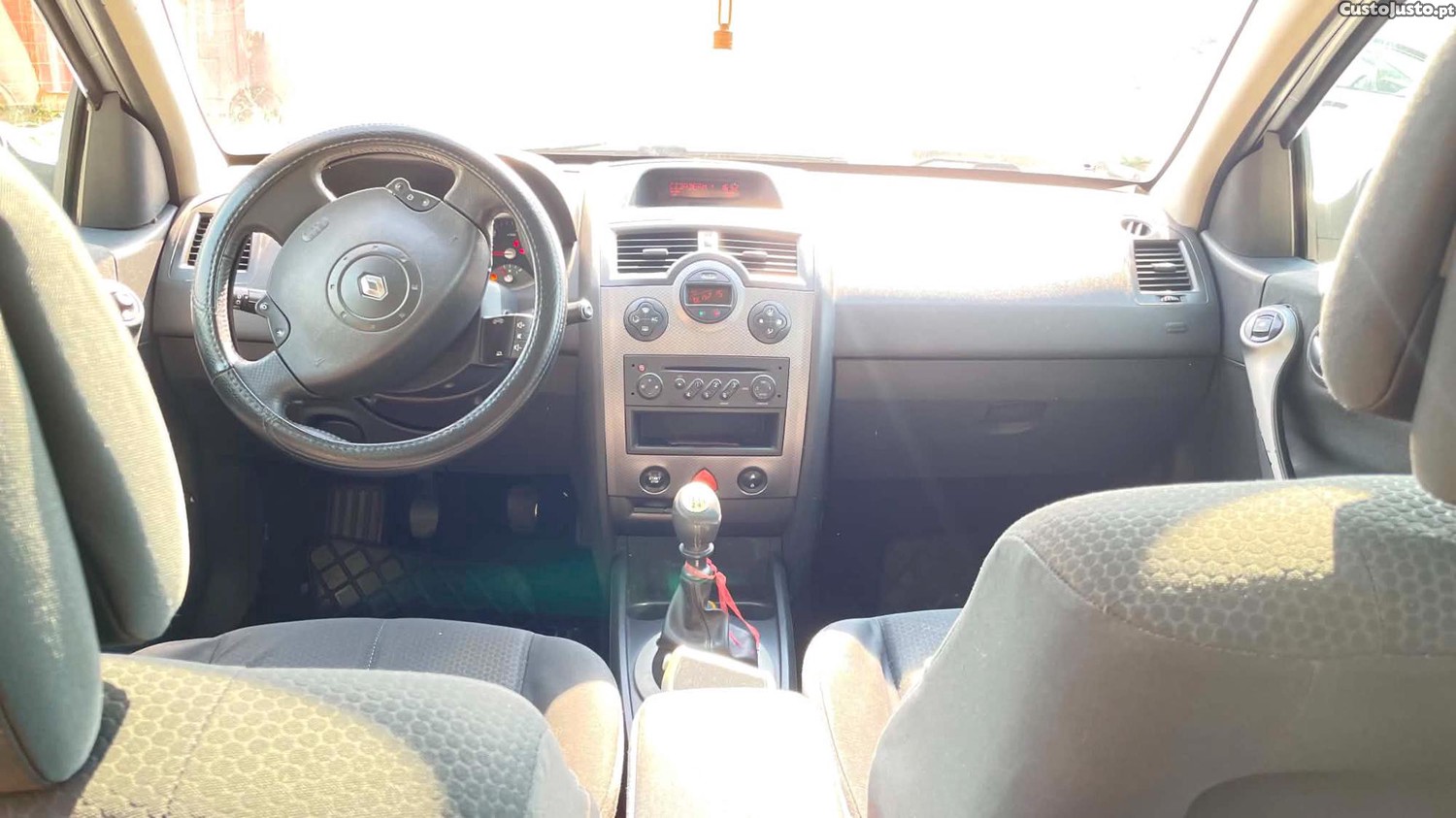 Renault Mégane 1.5dci — fotografia 5