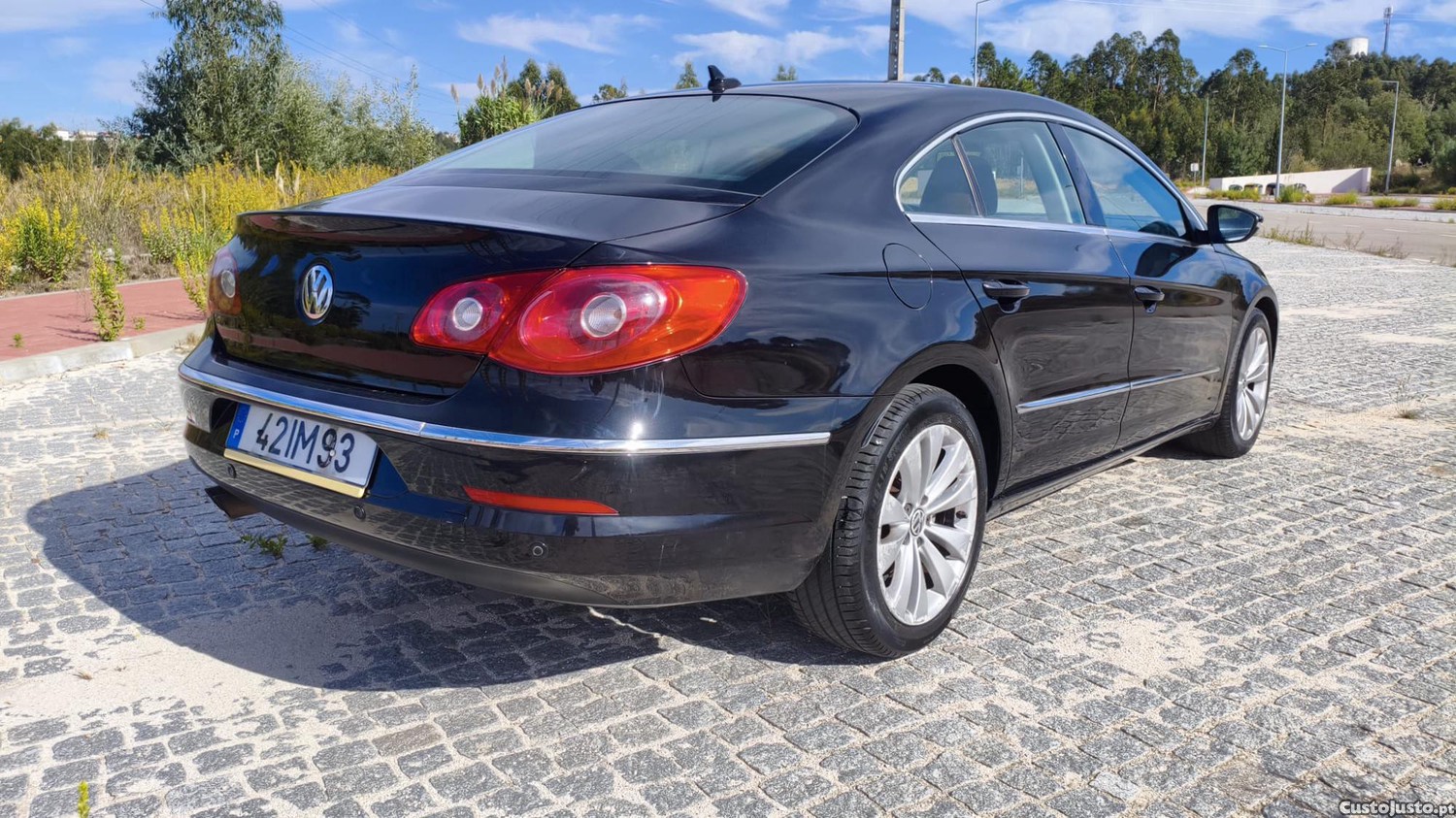 VW Passat CC 2.0 TDI 140cv DSG - 09 — photo 3
