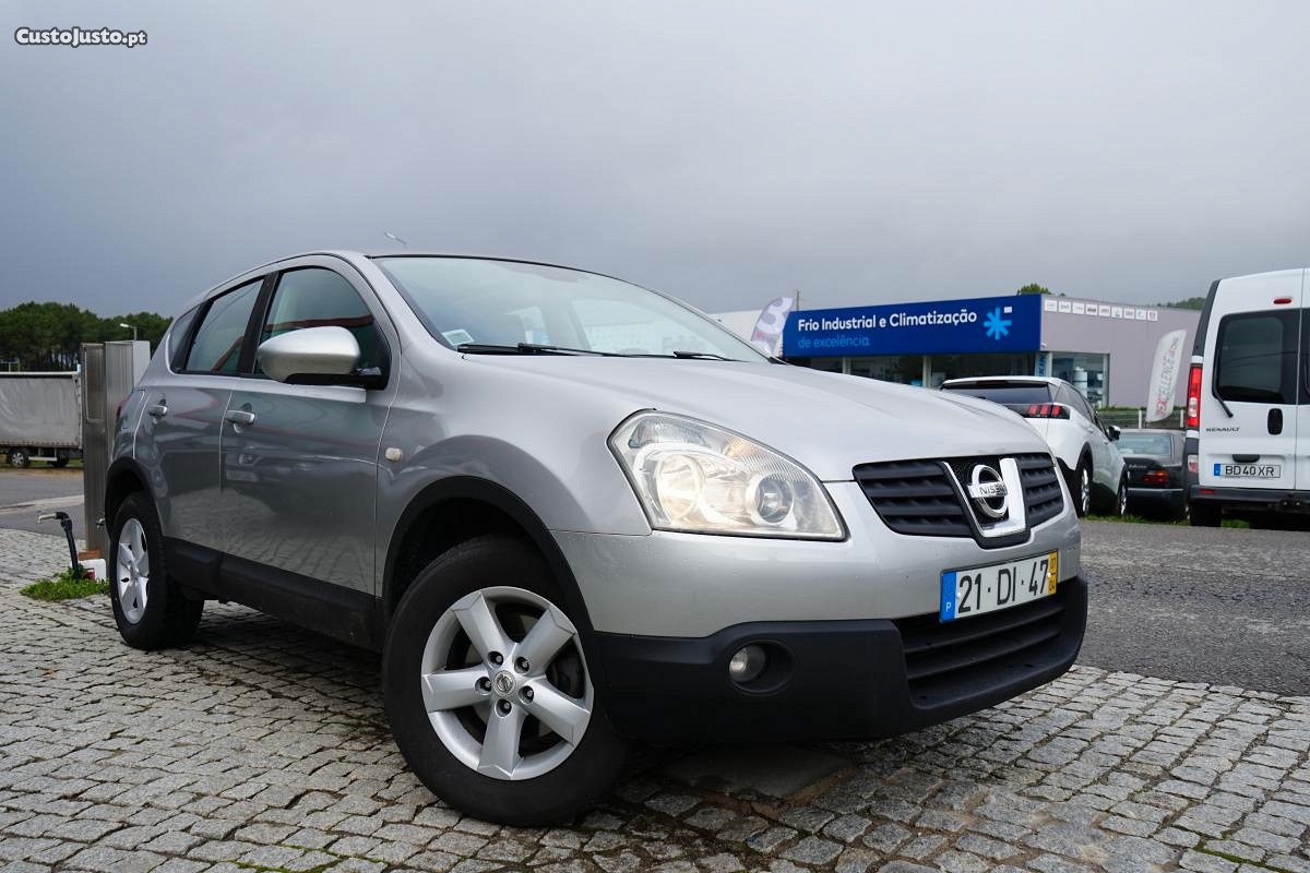 Nissan Qashqai 1.5 DCI - 07 foto 4