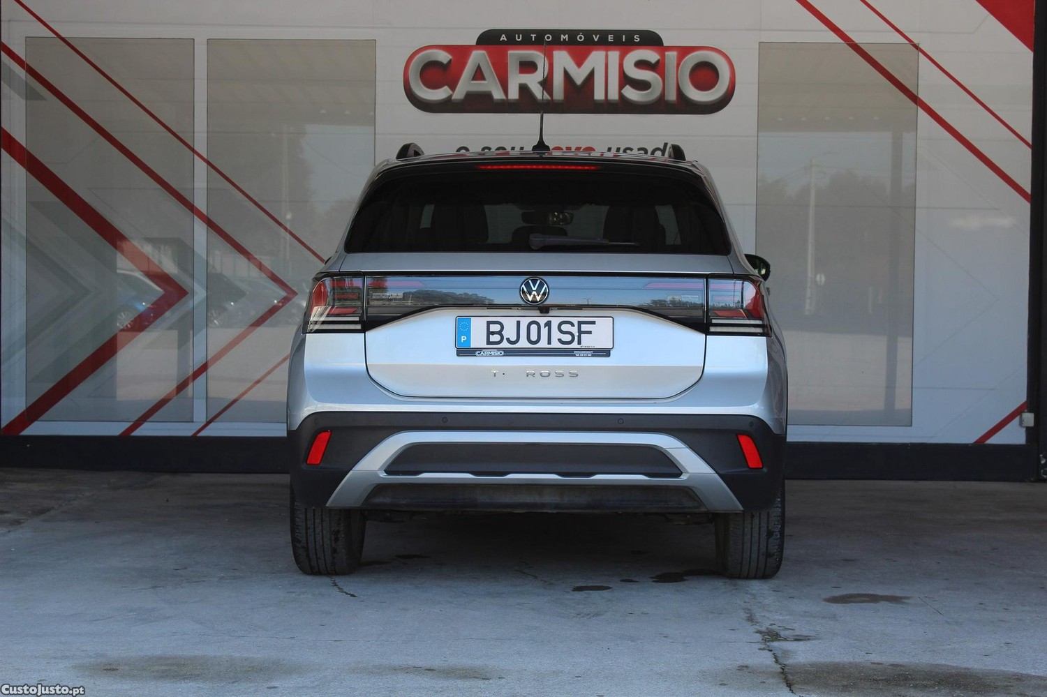 VW T-Cross 1.0 TSI Urban - 24 — photo 4