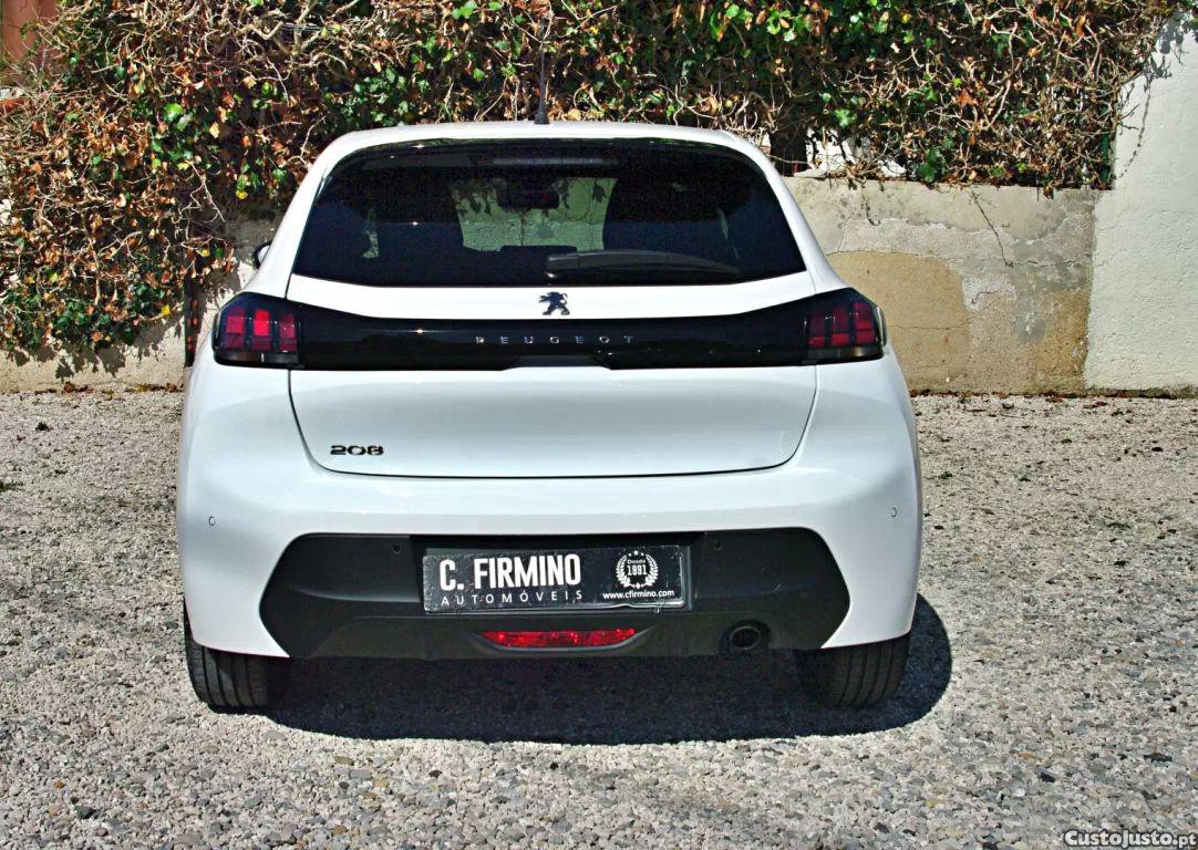 Peugeot 208 1.5 bluehdi allure — fotografia 16