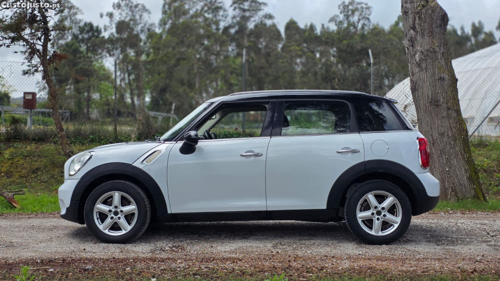 MINI Countryman One D — photo 5