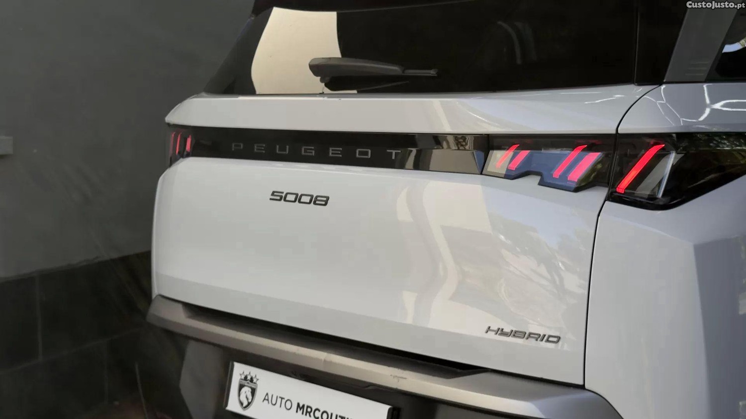 Peugeot 5008 1.2 hybrid allure e-dcs6 - 25 — photo 5