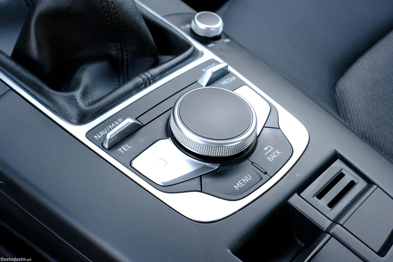 Audi A3 Limousine 1.6 TDI Design — fotografia 3