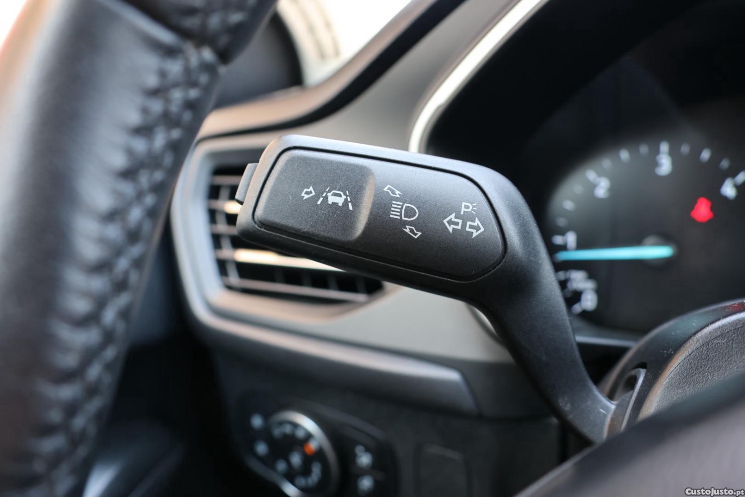 Ford Focus Titanium — fotografia 3