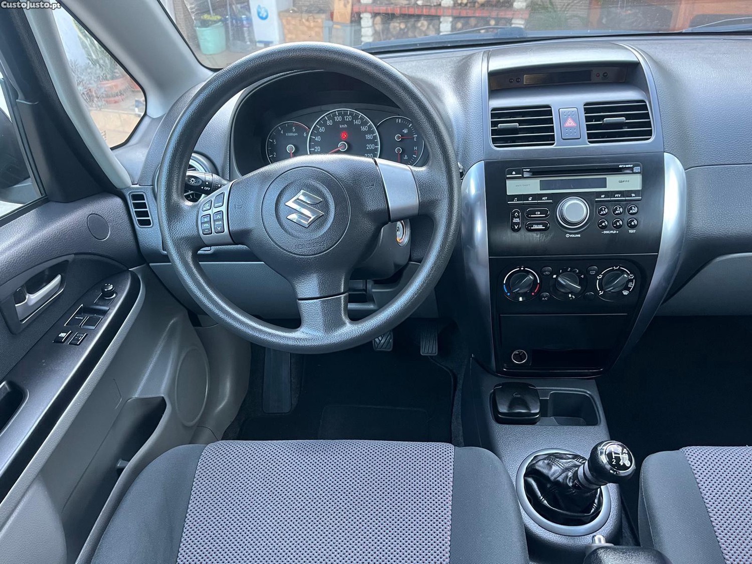 Suzuki SX4 1.6 — fotografia 5