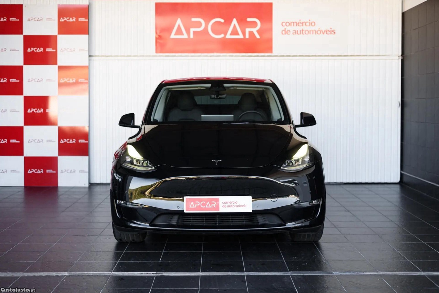 Tesla Model Y Long Range Dual Motor AWD - 22 — photo 2