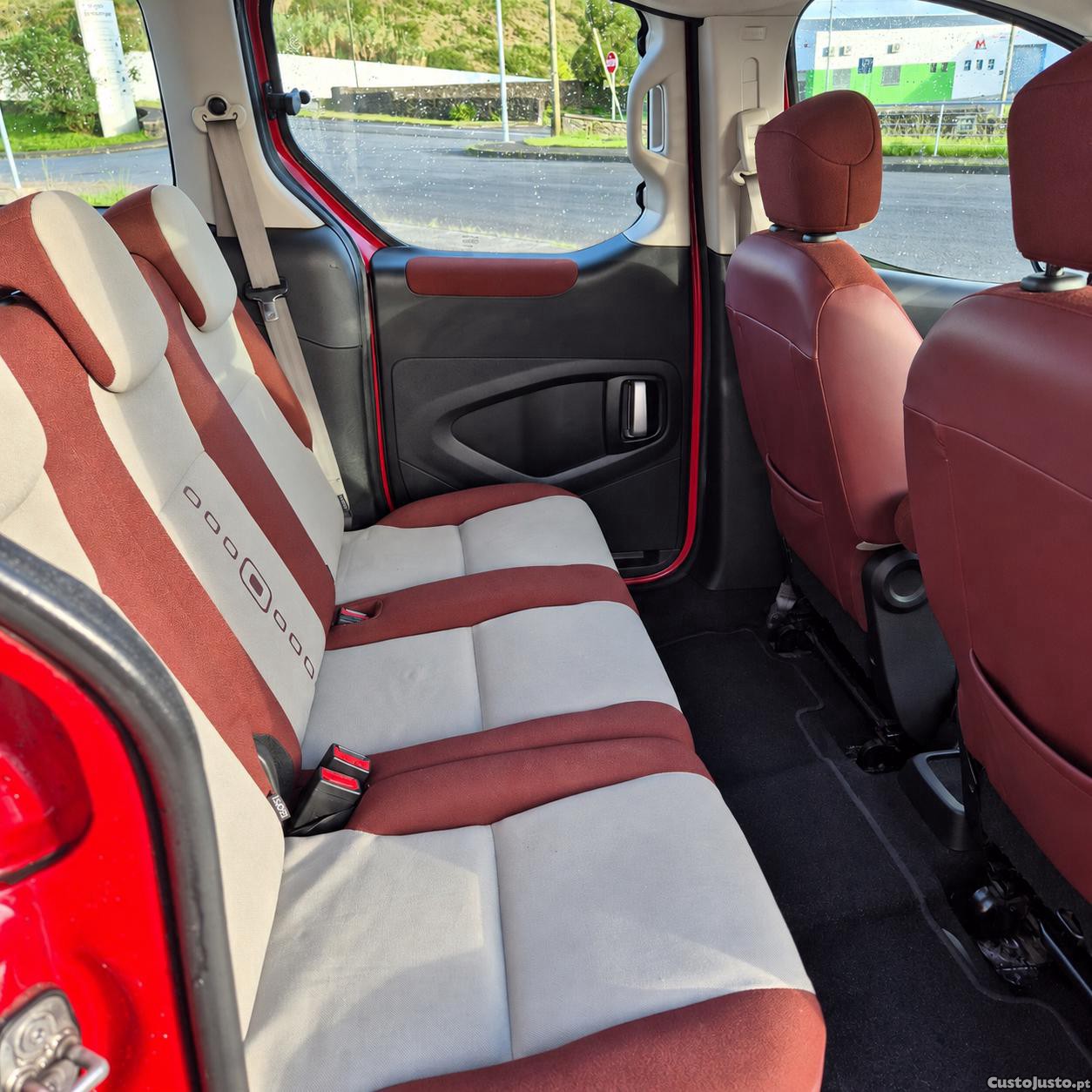 Citroën Berlingo 1.6 HDi 110cv Multispace - 09 — photo 5