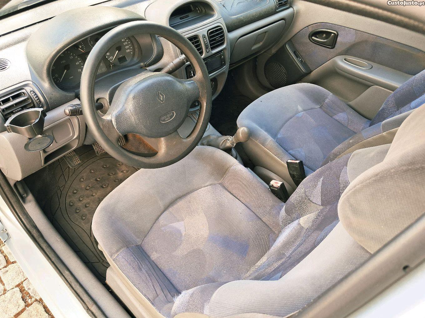 Renault Clio valor negociável muito económico - 99 — photo 5