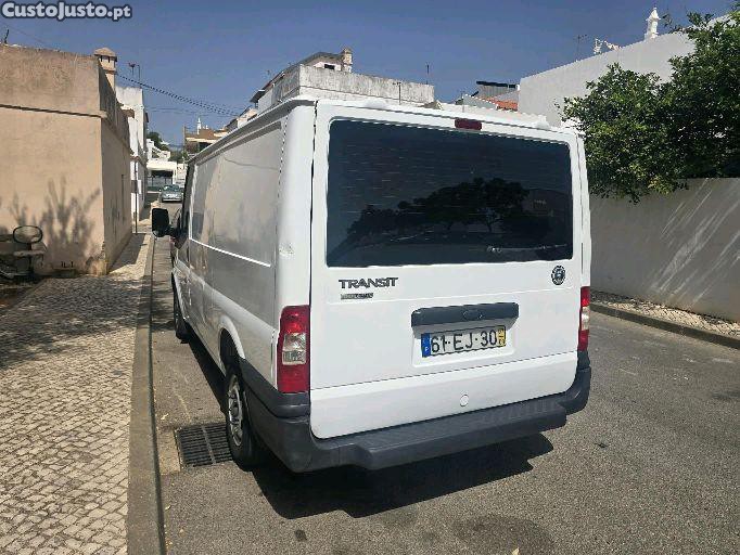Ford Transit 110T280 — fotografia 4