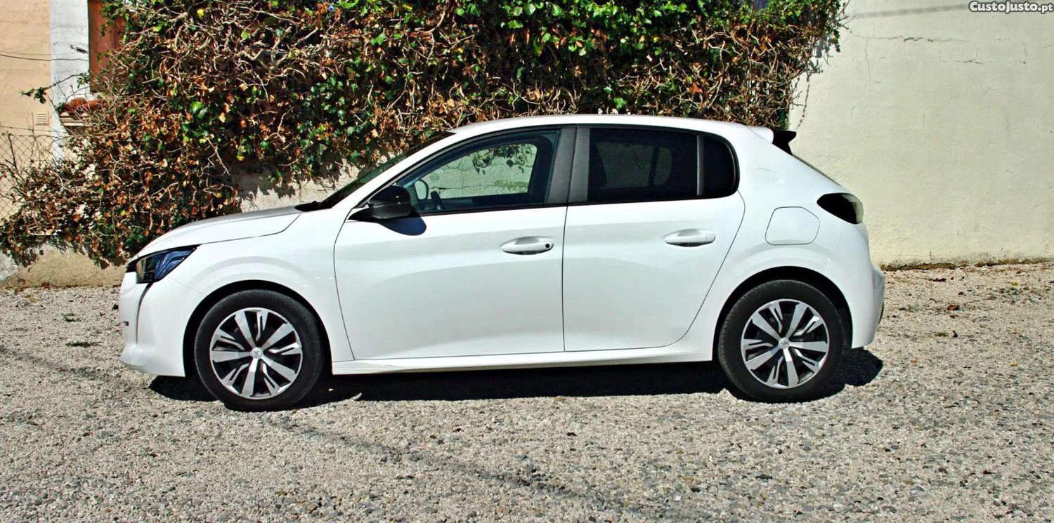 Peugeot 208 1.5 bluehdi allure — fotografia 13