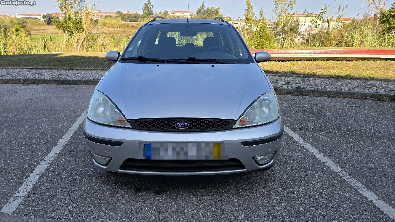 Ford Focus 1.4 16v SW 2002 - 02 — photo 5