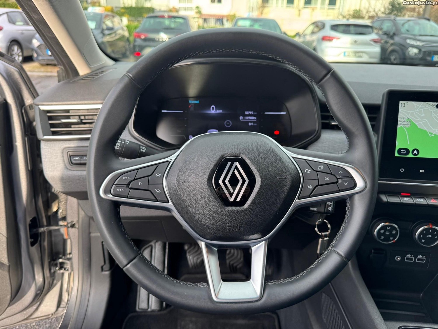 Renault Clio 1.0 TCe Evolution — fotografia 5