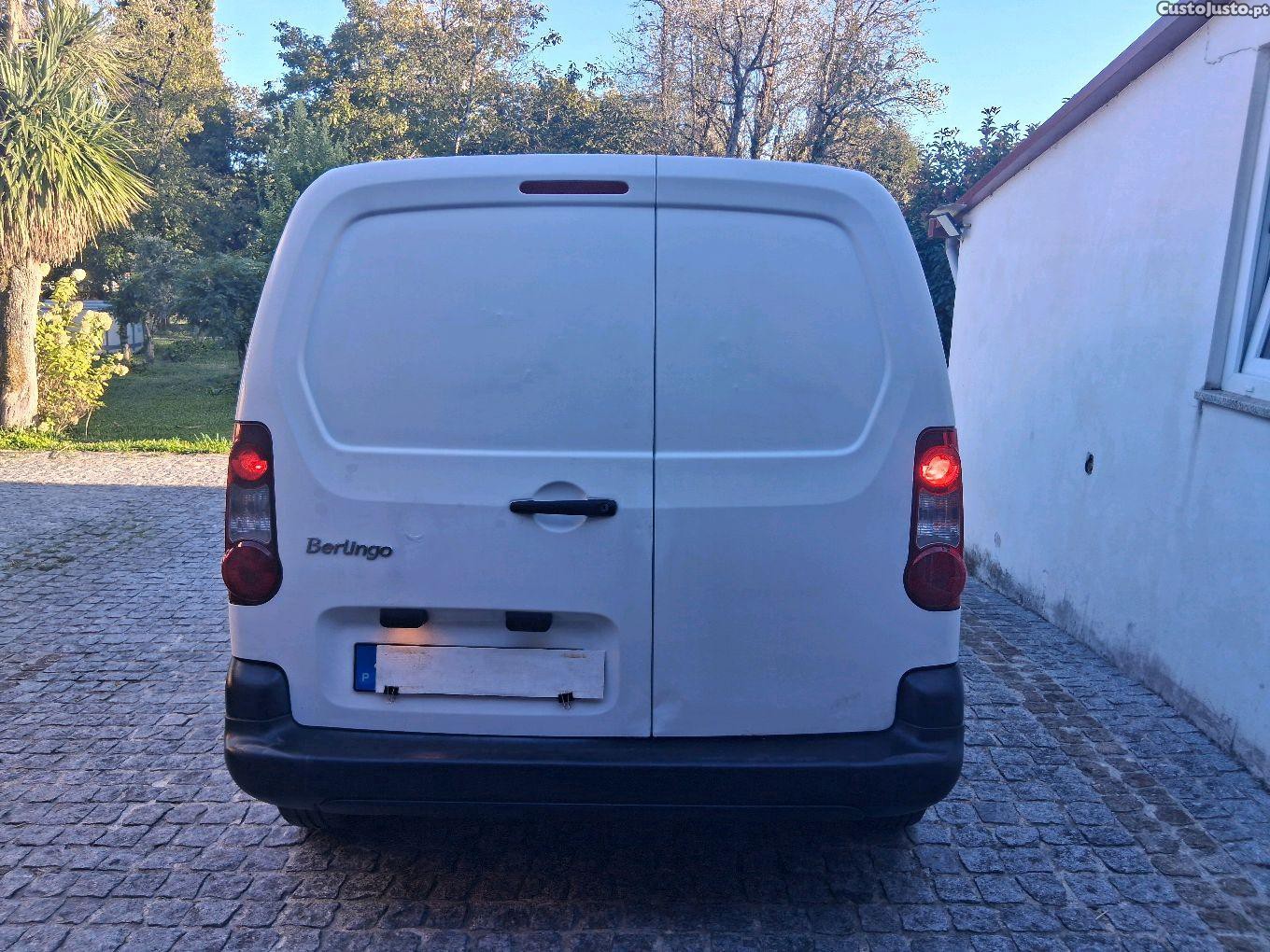 Citroën Berlingo 1.6 hdi 3lugares - 13 — photo 4