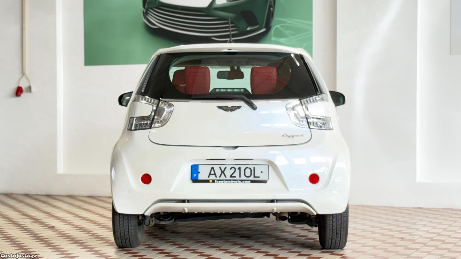 Aston Martin Cygnet CVT - 11 — photo 4