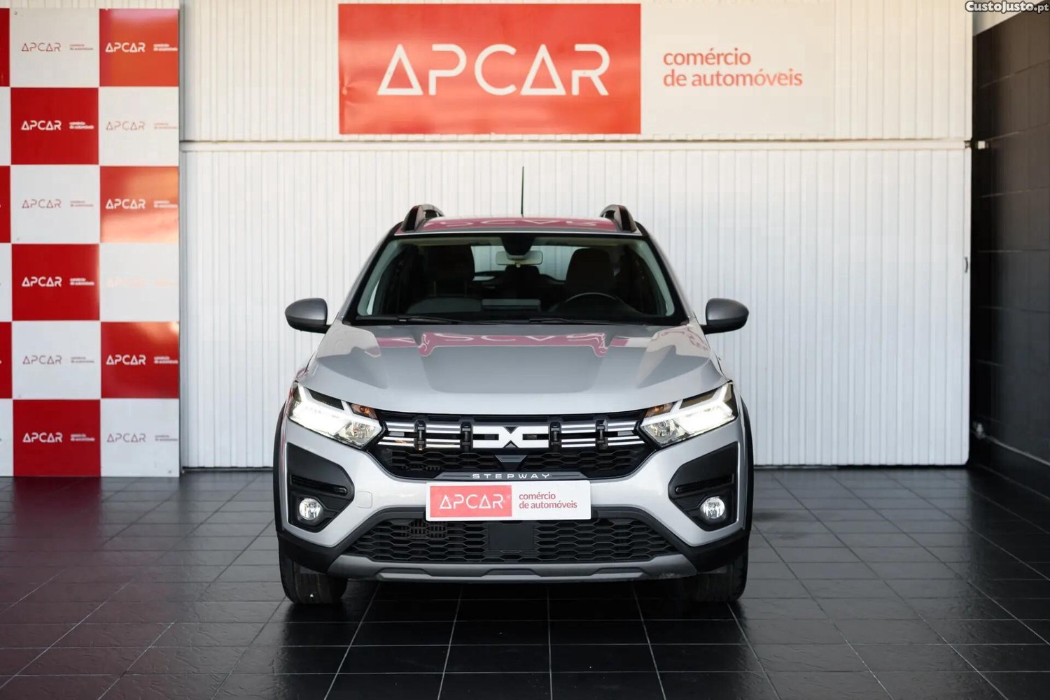 Dacia Sandero Stepway TCe 90 Expression - 23 — photo 2