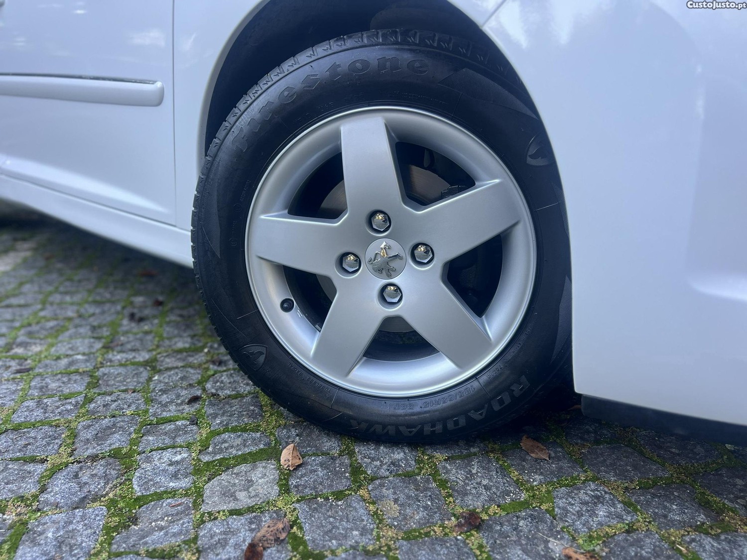 Peugeot 207 Sport - 11 — photo 5