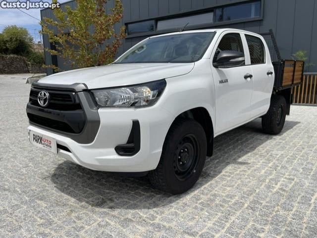 Toyota Hilux 2.4 D-4D 4WD CD CM - 23 foto 3