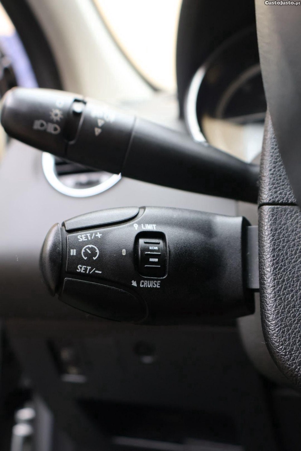 Peugeot 308 SW 1.6 Hdi — fotografia 2