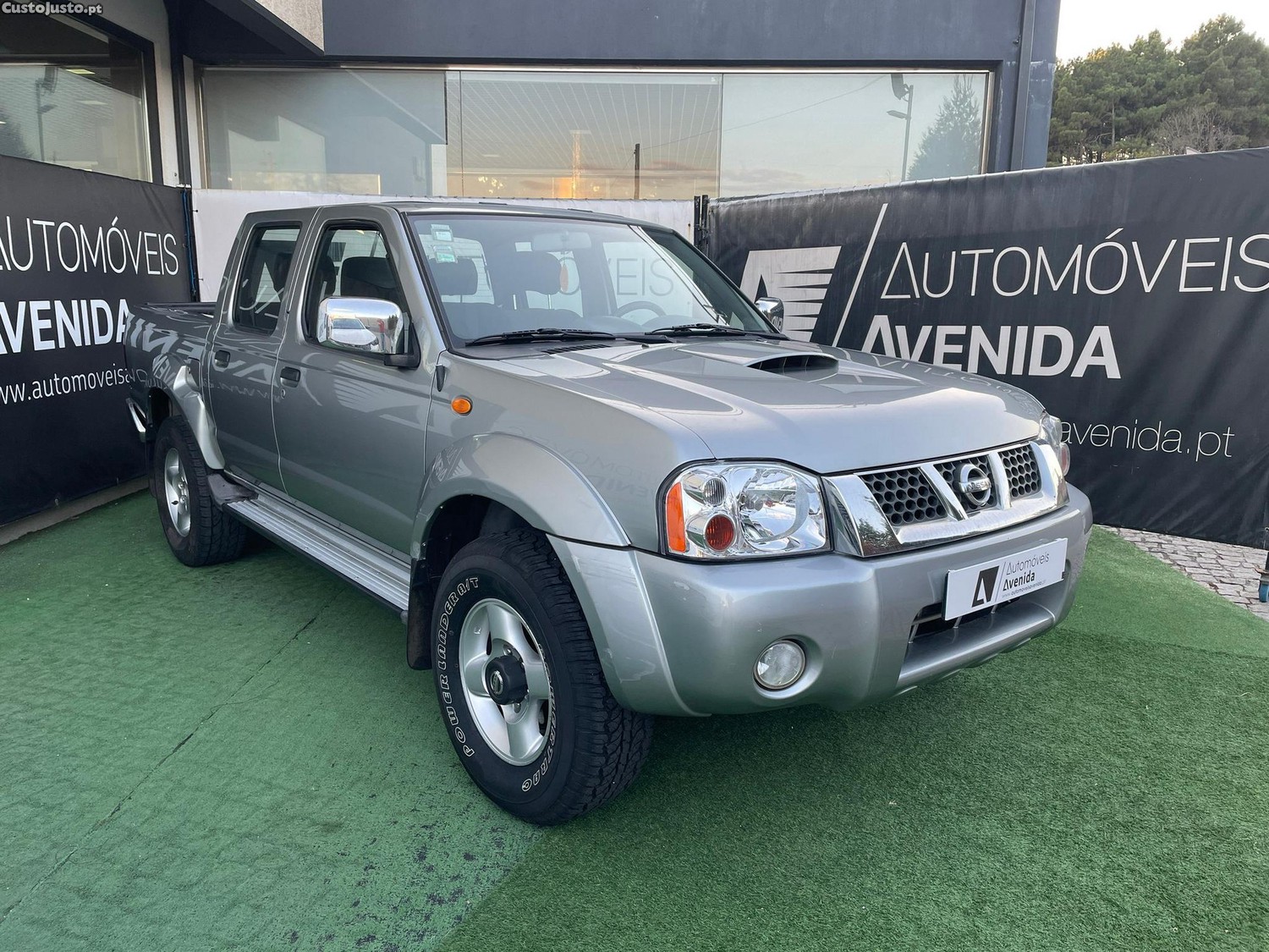 Nissan Pick Up 2.5 TD CD N. Pilot ABS+FN+CD - 04 — photo 2